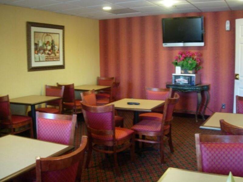 Quality Inn Broken Arrow - Tulsa Bagian luar foto