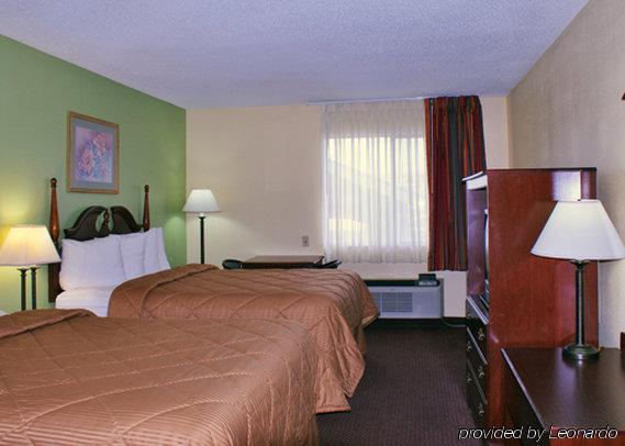 Quality Inn Broken Arrow - Tulsa Ruang foto