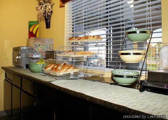 Quality Inn Broken Arrow - Tulsa Restoran foto
