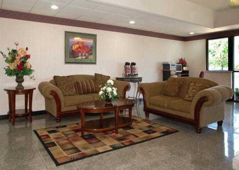 Quality Inn Broken Arrow - Tulsa Bagian luar foto